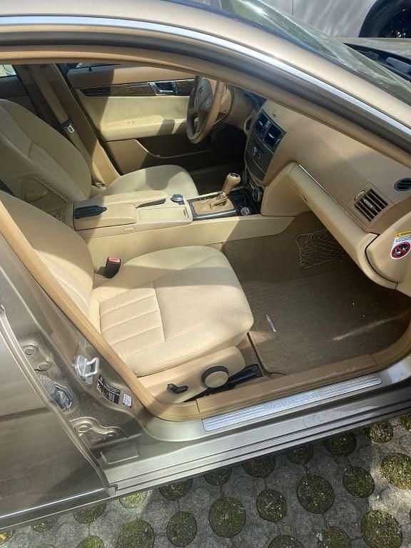 Gebraucht Mercedes C280 Elegance 231 PS (169 kW) 2007 Gold Limousine