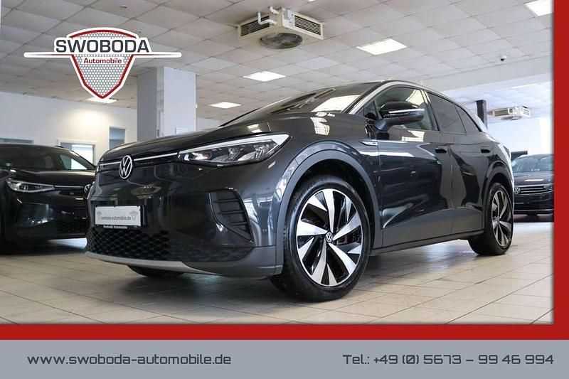 Grau Gebraucht 2021 VW ID.4 Pro Performance SUV | 27.750 € (Fairer Preis) - Bild 1/2