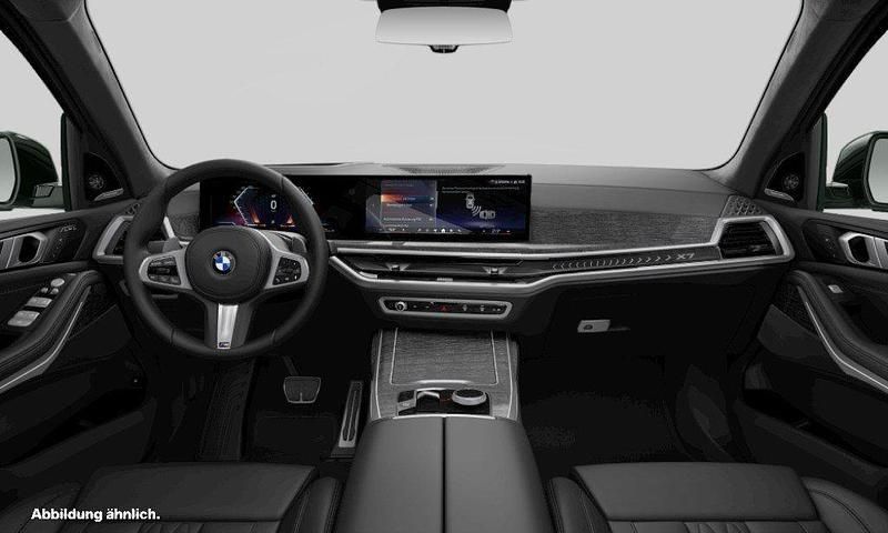 Gebraucht BMW X7 M Sport 352 PS (258 kW) 2025 Schwarz SUV