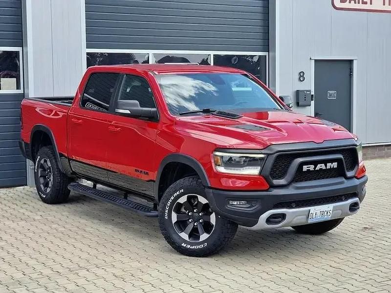 Usata Dodge Ram 401 CV (294 kW) 2019 Rosso Pick-up