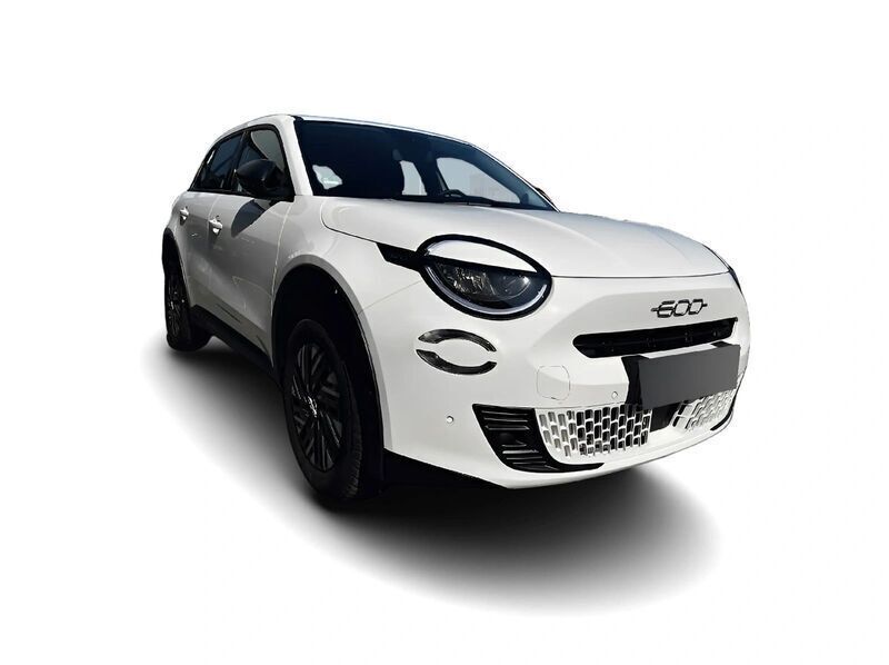 Gebraucht Fiat 600 100 PS (73 kW) 2024 Weiss SUV
