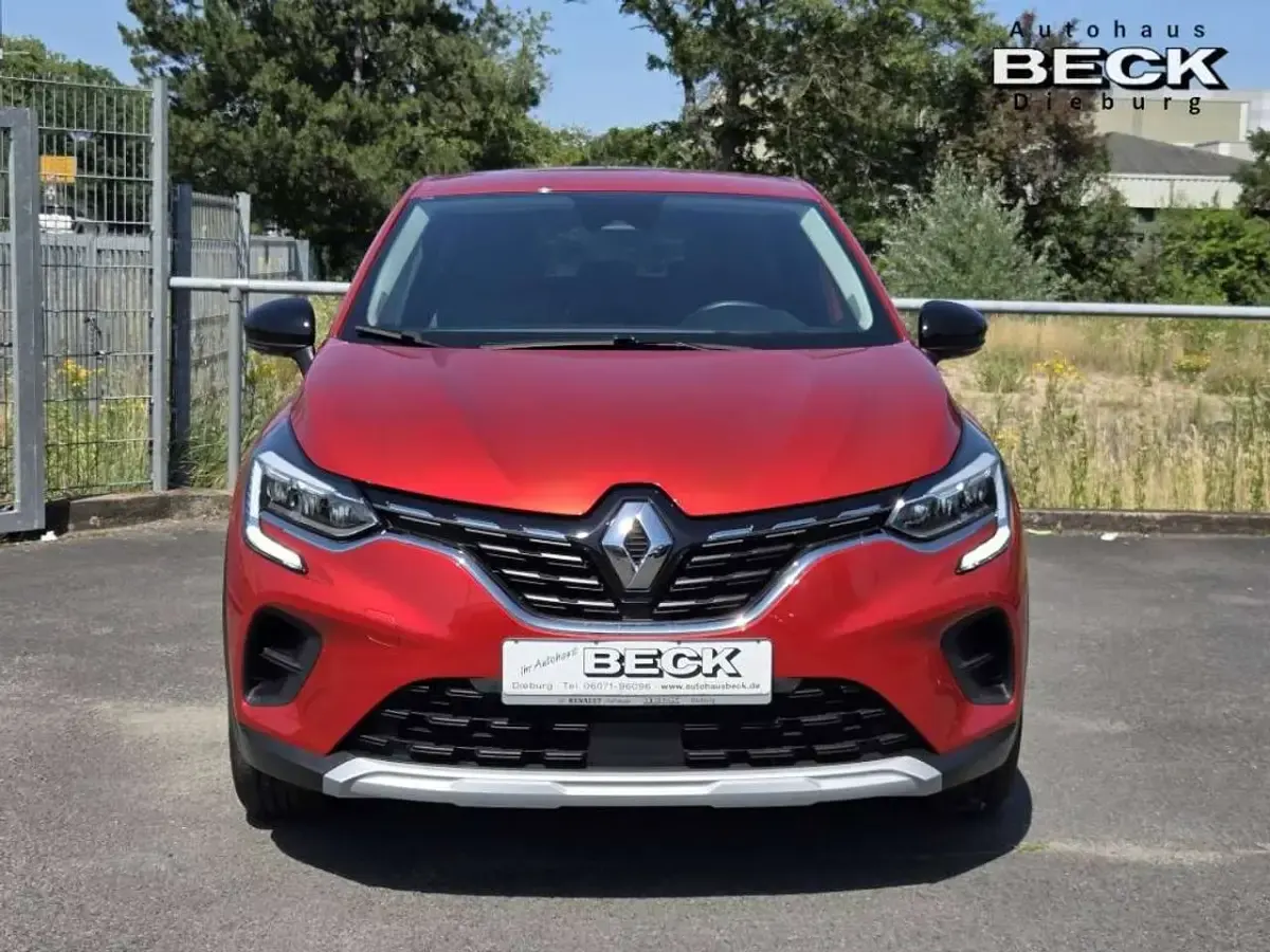 Gebraucht Renault Captur Experience 101 PS (74 kW) 2020 Dezirrot metallic SUV