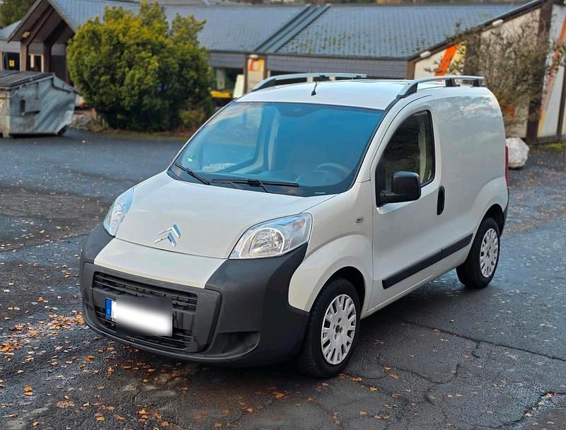 Weiß Gebraucht 2014 Citroën Nemo Van | 3.850 € (Fairer Preis) - Bild 1/4