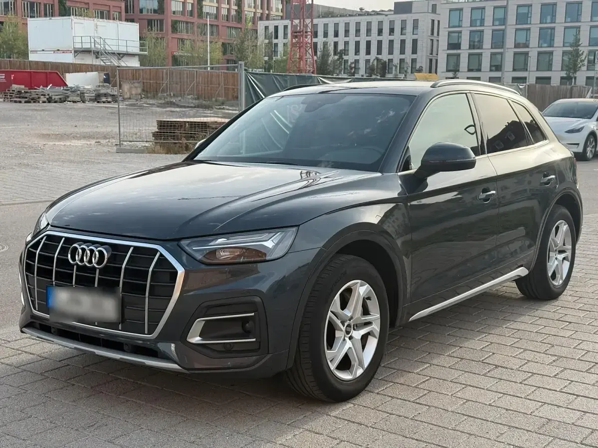 Gebraucht Audi Q5 Advanced 163 PS (119 kW) 2021 Grau SUV