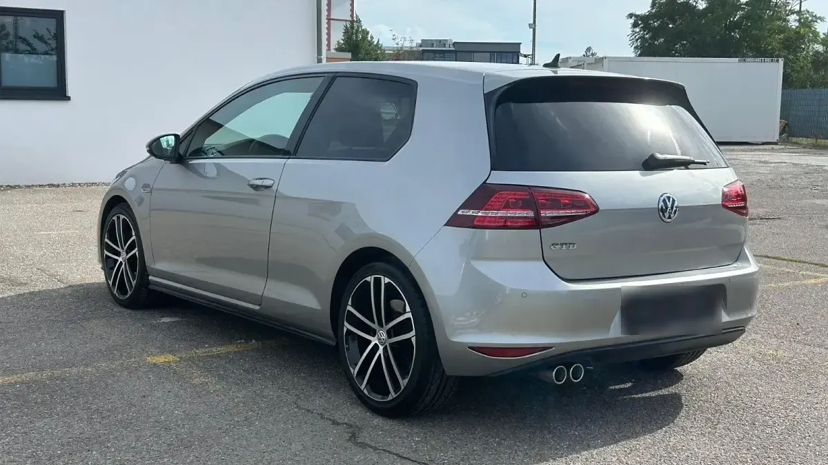 Gebraucht VW Golf VII GTD 184 PS (135 kW) 2016 Grau Limousine