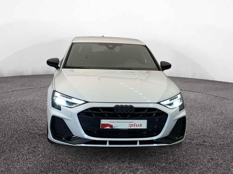 Gebraucht Audi A3 S-Line 272 PS (200 kW) 2025 Gletscherweiß metallic Limousine