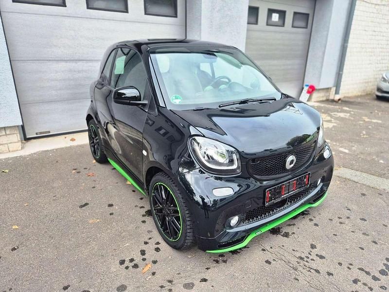 Gebraucht Smart ForTwo Coupé Brabus 60 kW (82 PS) 2017 Nachtschwarz Coupé