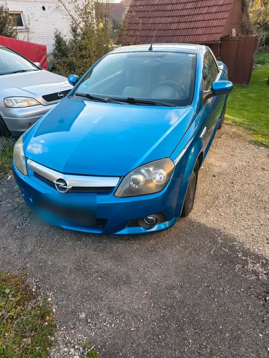 Gebraucht Opel Tigra 125 PS (91 kW) 2004 Blau Cabrio