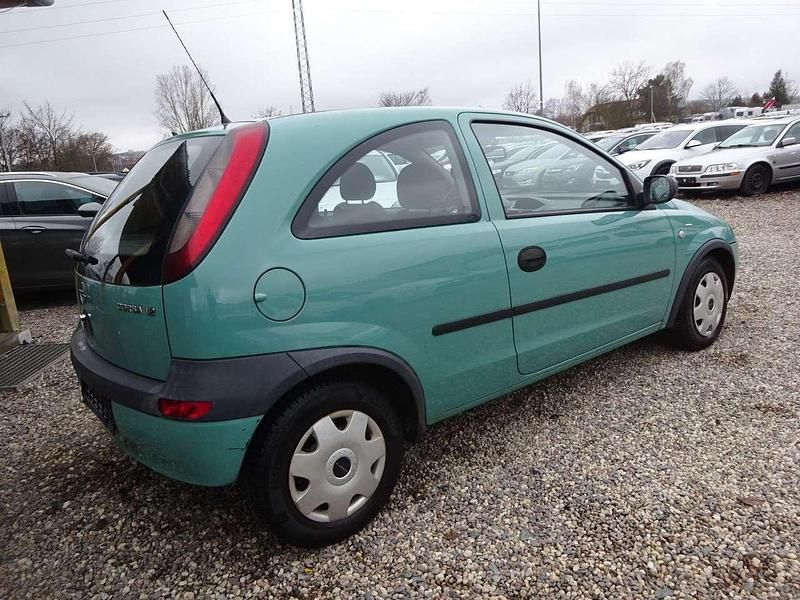 Gebraucht Opel Corsa 75 PS (55 kW) 2002 Grün Kleinwagen