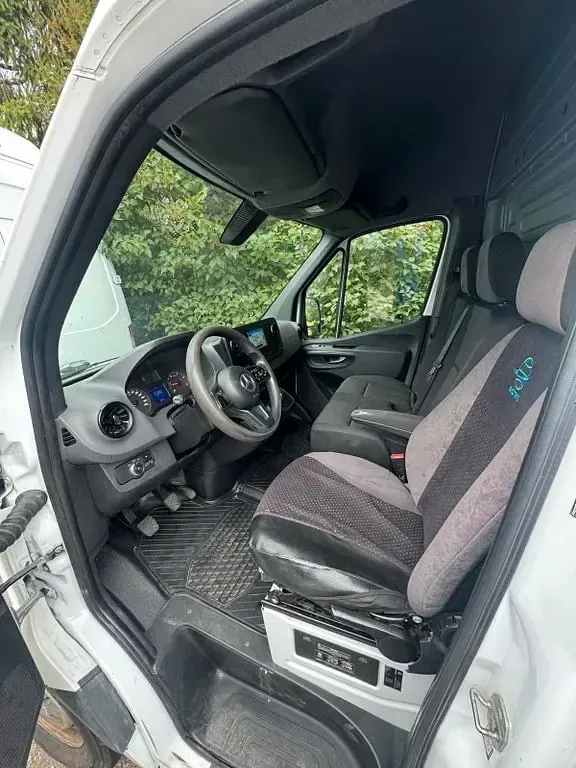 Gebraucht Mercedes Sprinter 163 PS (119 kW) 2019 Weiß Van