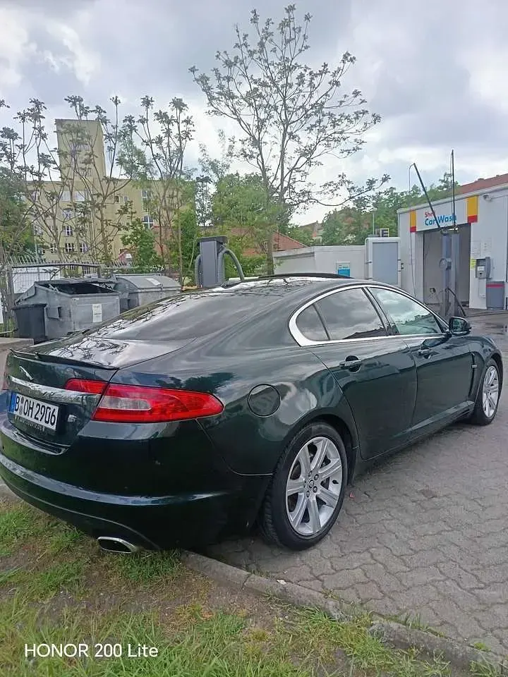 Gebraucht Jaguar XF Premium Luxury 241 PS (177 kW) 2011 Limousine