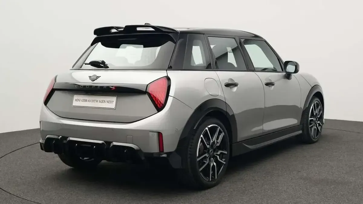 Gebraucht Mini John Cooper Works 204 PS (150 kW) 2025 Grau Kleinwagen