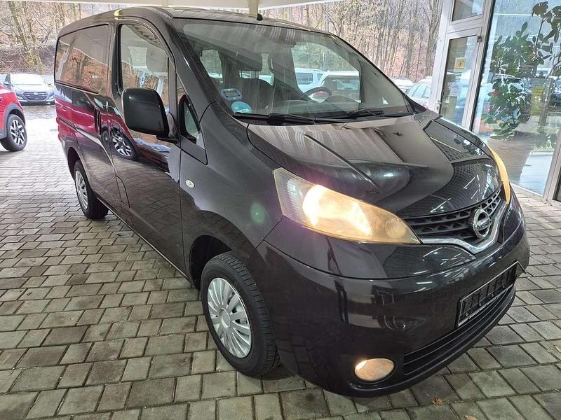 Gebraucht Nissan Evalia Tekna 110 PS (80 kW) 2014 Black (m) Van / Kleinbus