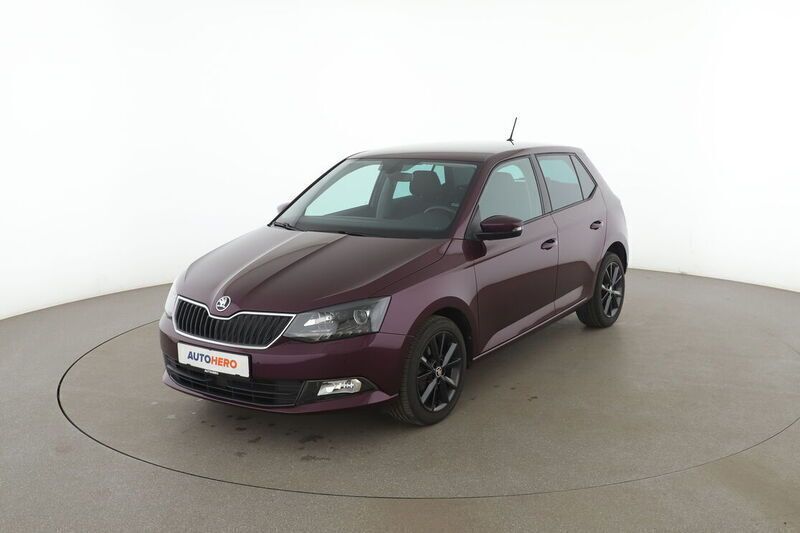 Violett Gebraucht 2016 Skoda Fabia Style Limousine | 11.190 € (Fairer Preis) - Bild 1/4
