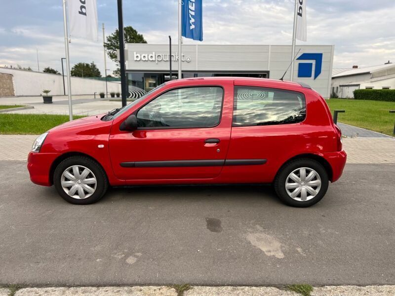 Gebraucht Renault Clio II Campus 75 PS (55 kW) 2012 Rot Kleinwagen
