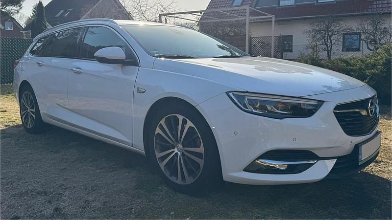 Gebraucht Opel Insignia Ultimate 200 PS (147 kW) 2019 Weiß Kombi