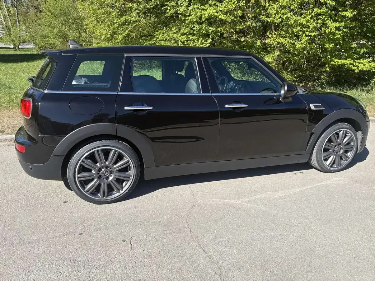 Gebraucht Mini Cooper D Clubman 150 PS (110 kW) 2019 Schwarz Kombi