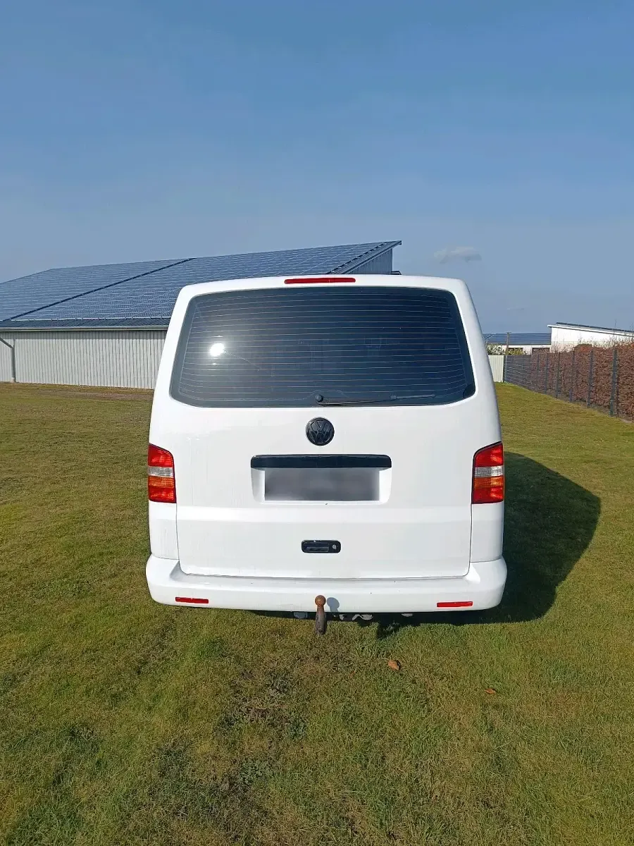 Second-hand VW Transporter 130 CP (95 kW) 2006 Alb Van