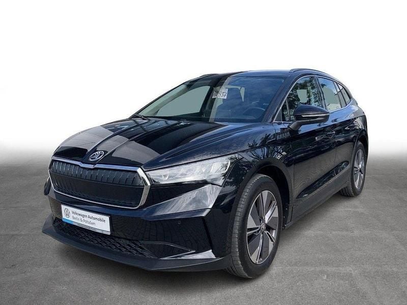 Schwarz Gebraucht 2021 Skoda Enyaq iV Loft SUV | 23.352 € (Fairer Preis) - Bild 1/4