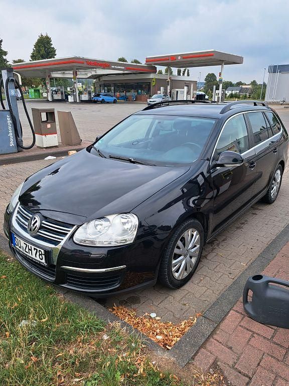 Blau Gebraucht 2007 VW Golf V Comfortline Kombi | 4.300 € (Etwas zu teuer) - Bild 1/4