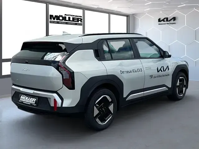 Neu Kia EV3 Air 150 kW (204 PS) 2026 Silber SUV