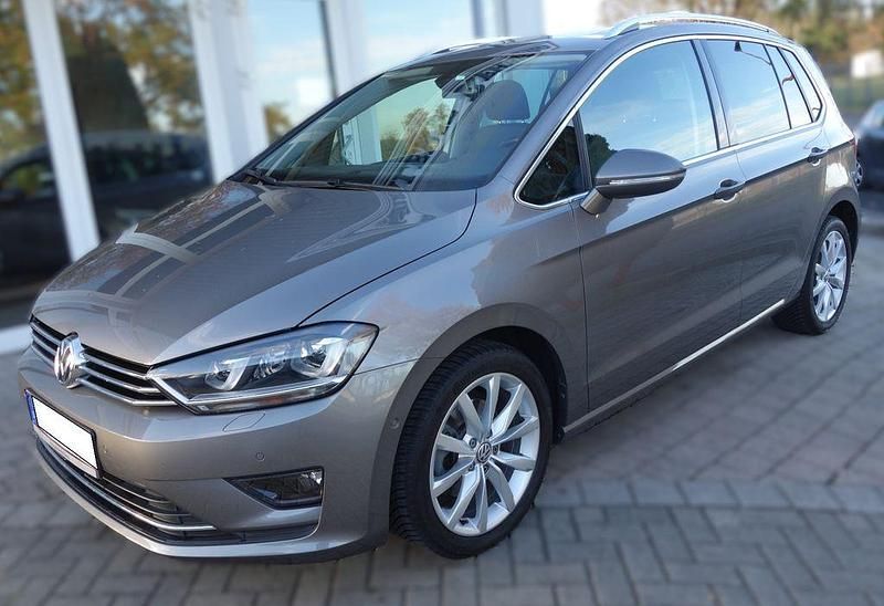Gebraucht VW Golf VII Highline 150 PS (110 kW) 2014 Grau Limousine