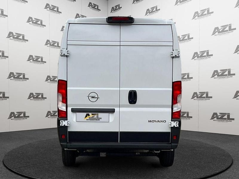 Gebraucht Opel Movano 140 PS (102 kW) 2024 Weiß Van