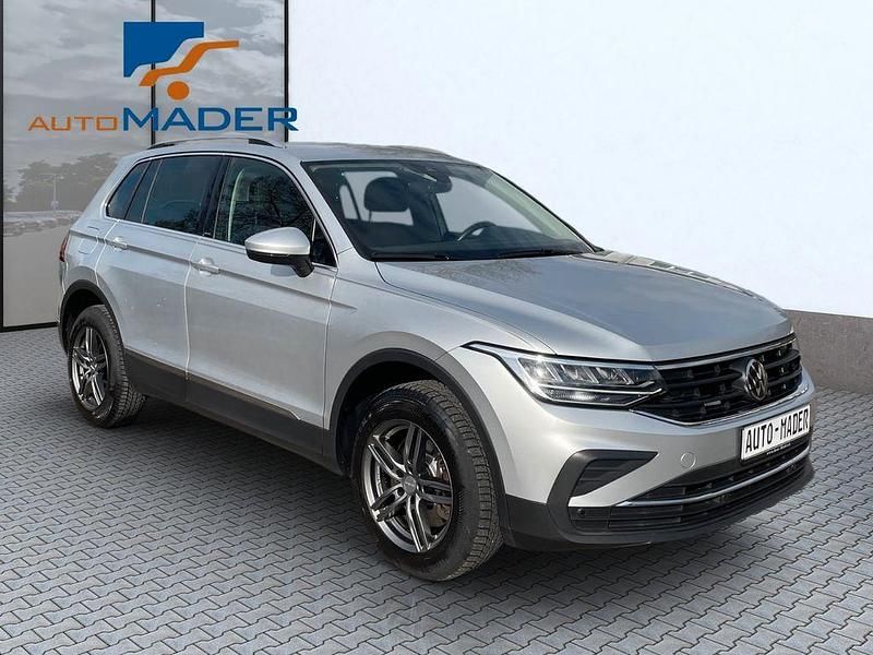Gebraucht VW Tiguan Move 200 PS (147 kW) 2024 Silber SUV