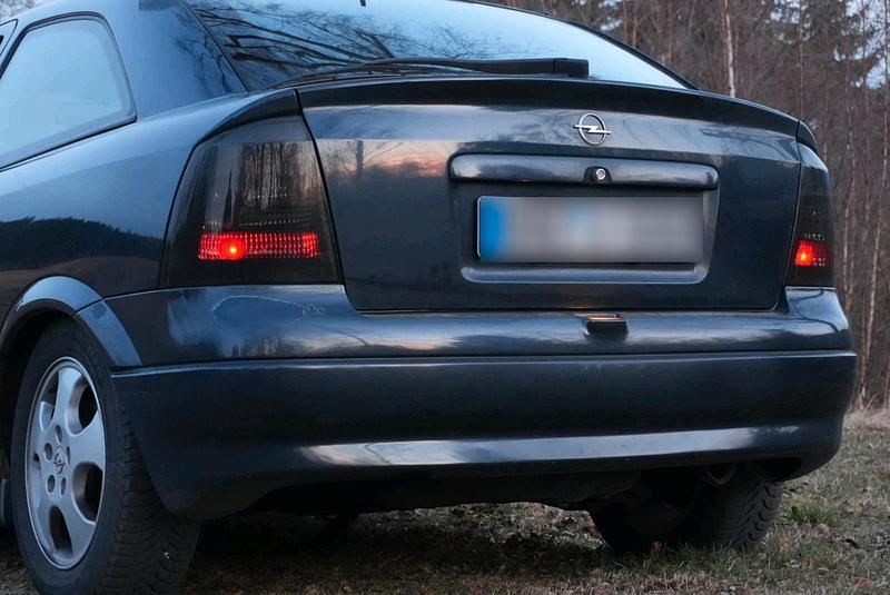 Gebraucht Opel Astra 147 PS (108 kW) 2002 Limousine