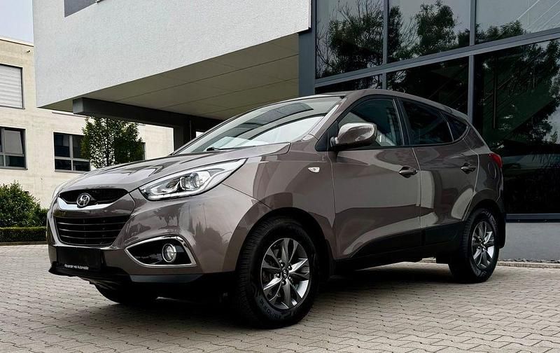 Schwarz Gebraucht 2015 Hyundai ix35 Finale SUV | 11.500 € (Etwas zu teuer) - Bild 1/4