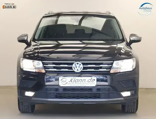 Gebraucht VW Tiguan Allspace Comfortline 150 PS (110 kW) 2019 Schwarz SUV
