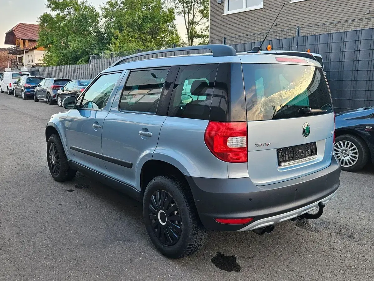 Gebraucht Skoda Yeti Plus Edition 160 PS (117 kW) 2010 Blau SUV