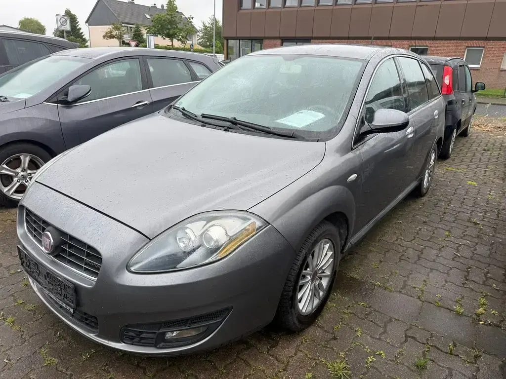 Gebraucht Fiat Croma Dynamic 150 PS (110 kW) 2009 Grau Limousine