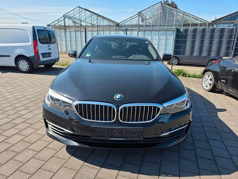 Gebraucht BMW 520 Shadowline 184 PS (135 kW) 2017 Schwarz Limousine