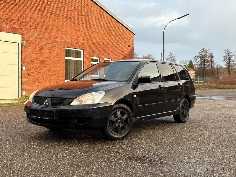 Schwarz Gebraucht 2006 Mitsubishi Lancer Kombi | 2.990 € (Teuer) - Bild 1/4