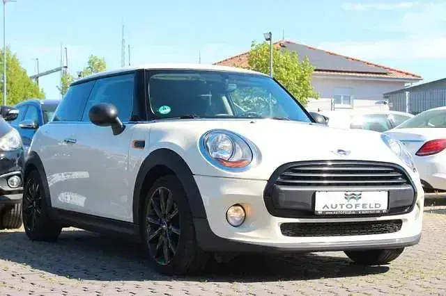 Usata Mini ONE 102 CV (75 kW) 2016 Bianco Utilitaria