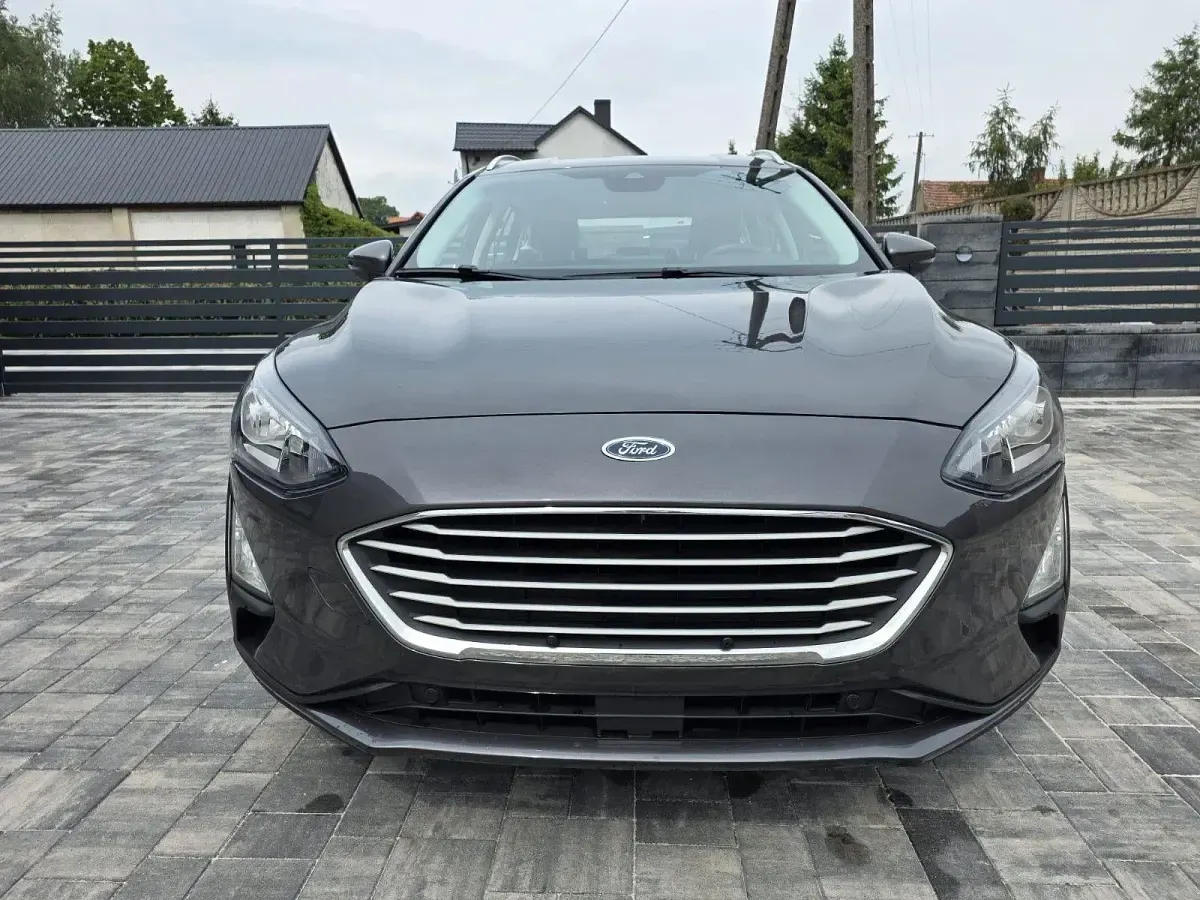 Gebraucht Ford Focus Active 125 PS (91 kW) 2019 Grau Kombi