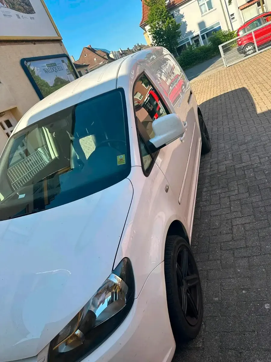 Gebraucht VW Caddy Maxi 140 PS (102 kW) 2012 Weiß Van / Kleinbus