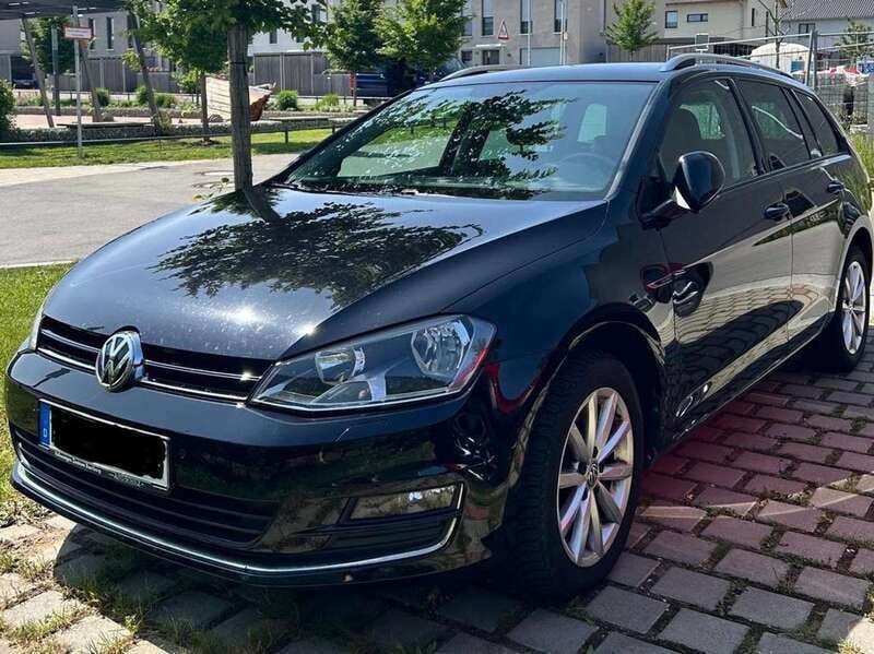 Schwarz Gebraucht 2015 VW Golf VII Kombi | 10.000 € (Guter Preis) - Bild 1/4