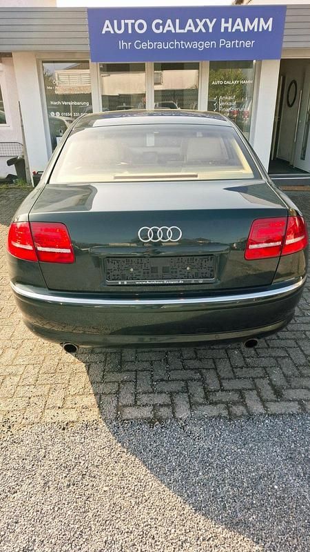 Second-hand Audi A8 Advanced 349 CP (256 kW) 2009 Berlinǎ