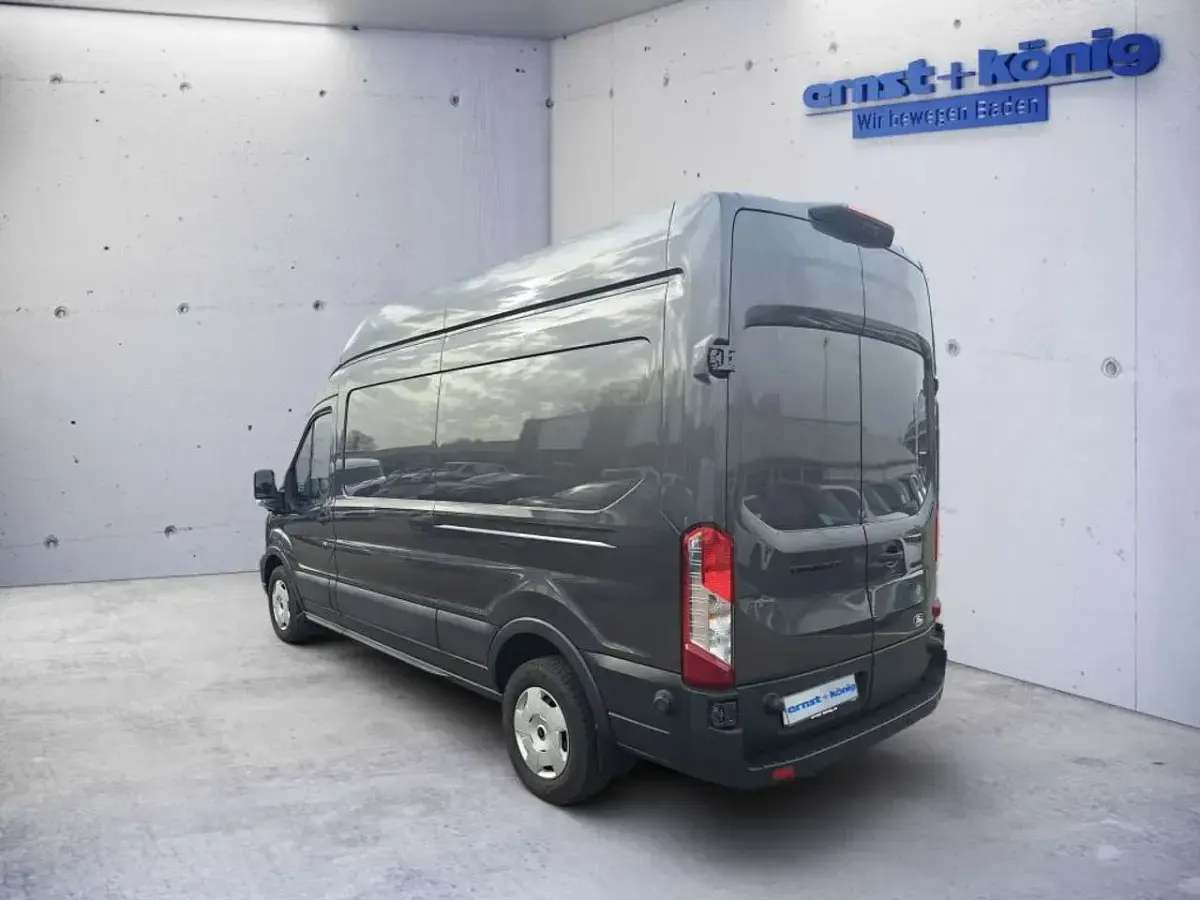 Gebraucht Ford Transit Trend 131 PS (96 kW) 2024 Magnetic metallic Pickup