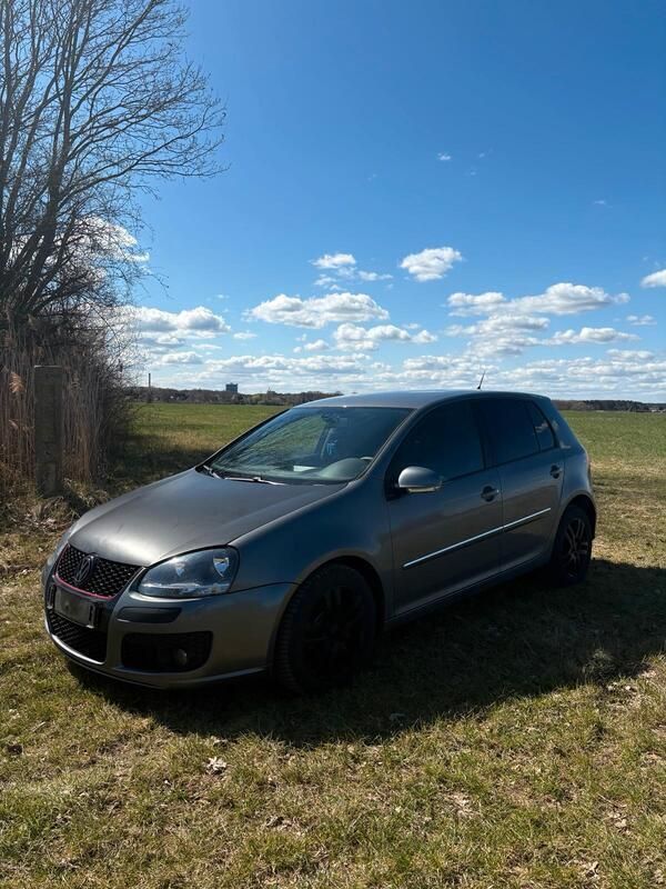 Grau Gebraucht 2008 VW Golf V Edition Kleinwagen | 3.390 € (Fairer Preis) - Bild 1/4