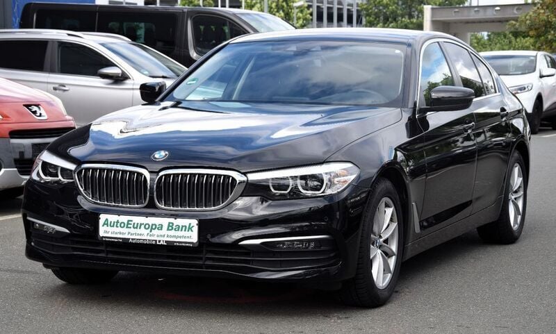 Schwarz 2 Gebraucht 2018 BMW 520 Limousine | 27.990 € (Superpreis) - Bild 1/4