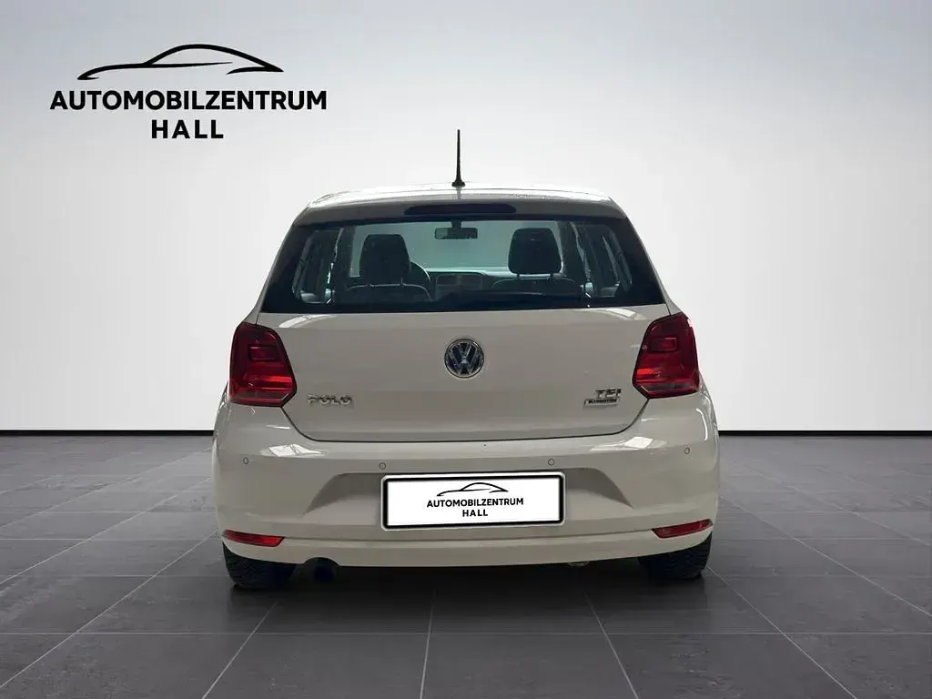 Gebraucht VW Polo Highline 90 PS (66 kW) 2015 Weiß Limousine