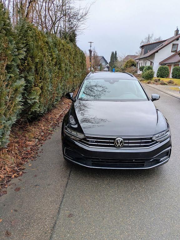 Gebraucht VW Passat GTE 218 PS (160 kW) 2020 Schwarz Kombi