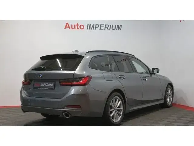 Gebraucht BMW 320 190 PS (139 kW) 2023 Grau Kombi