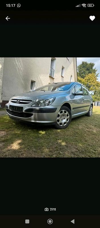 Silber Gebraucht 2003 Peugeot 307 Limousine | 1.500 € (Guter Preis) - Bild 1/4