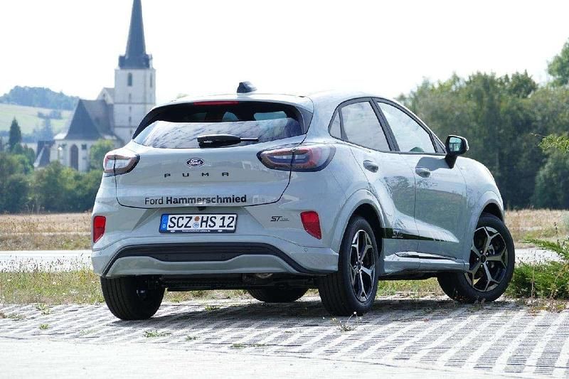 Gebraucht Ford Puma ST-Line 125 PS (91 kW) 2024 Cactus gray SUV