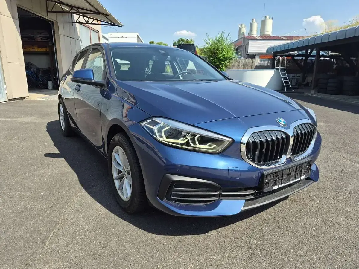 Gebraucht BMW 116 109 PS (80 kW) 2024 Blau Kleinwagen