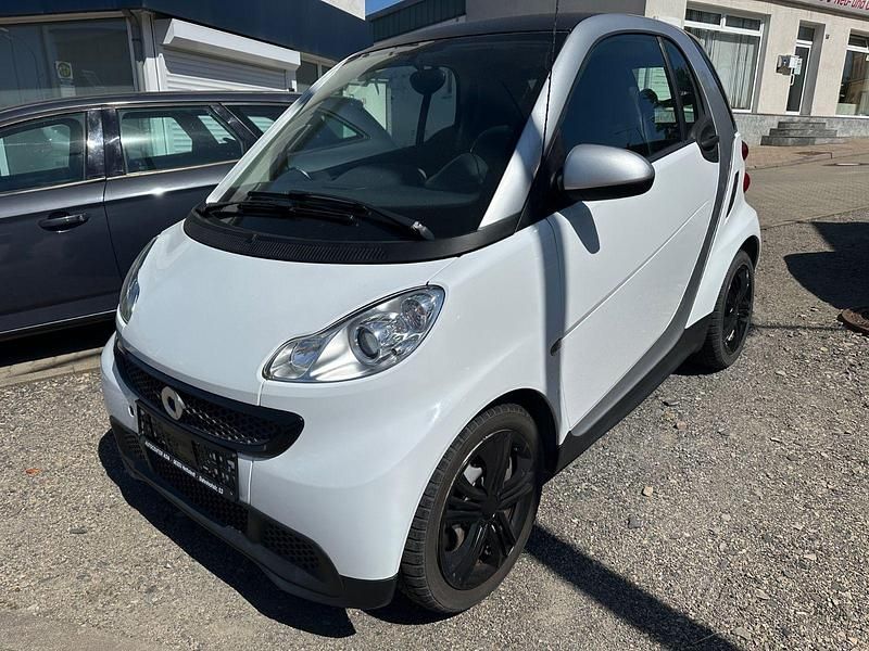 Weiß Gebraucht 2014 Smart ForTwo Coupé Coupé | 3.999 € (Superpreis) - Bild 1/4